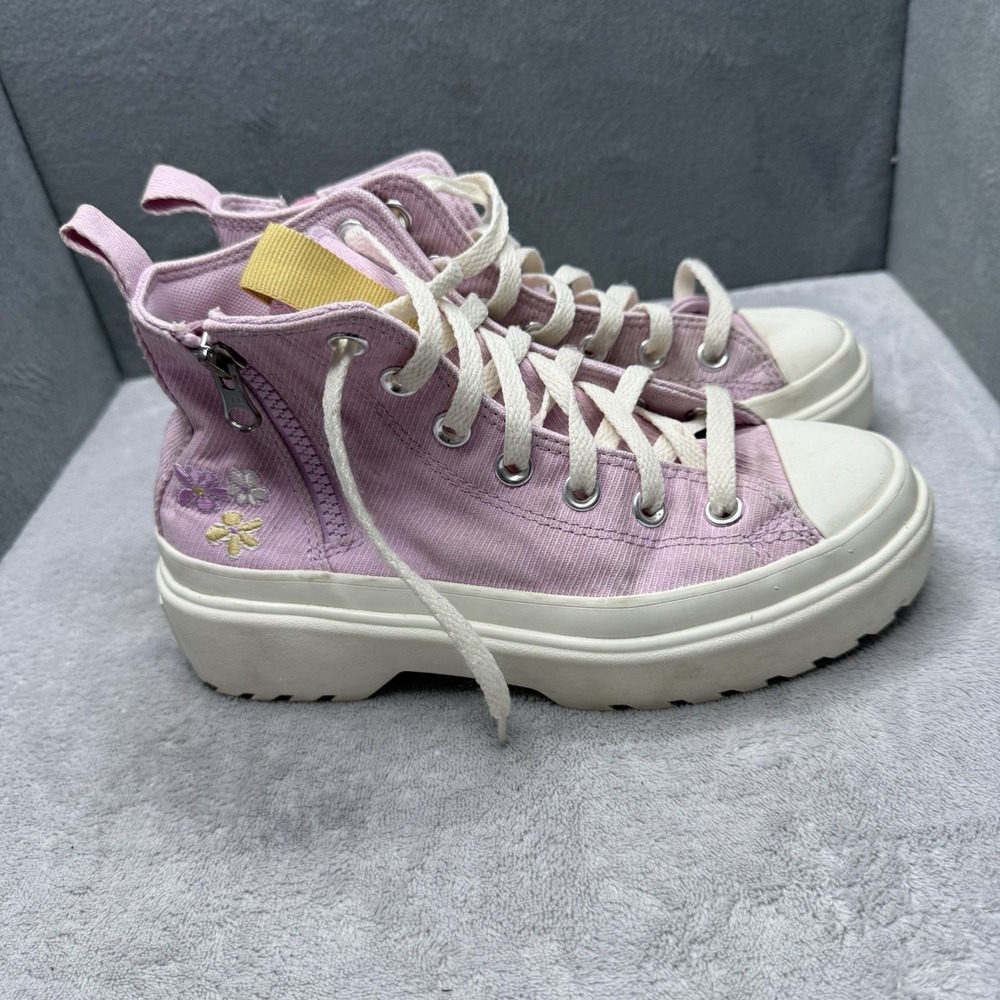 Converse Chuck Taylor All Star Lugged Lift White Platform Canvas, Youth Sz 3(35)